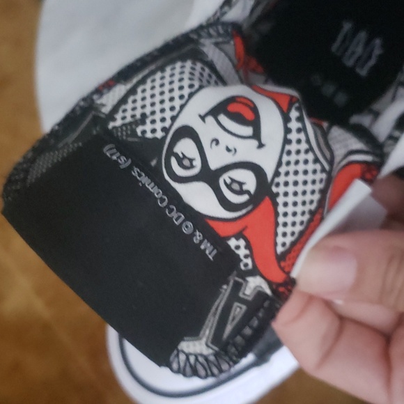 Converse Harley Quinn Hi Top Sneakers Women's 8 Men's 6 Gothic DC Comics Joker - Picture 10 of 12